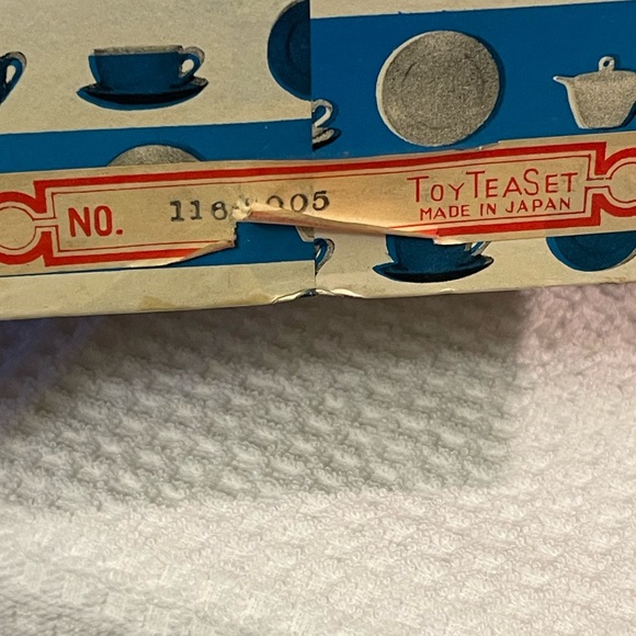 Vintage Toy Tea Set 17 Pieces Original Box Floral Butterfly Japan Child Set - Picture 4 of 12